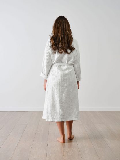 Linen House Keaton Bathrobe Waffle Weave White - Image 2