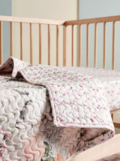 Bunny Tales Cot Quilt - Image 3