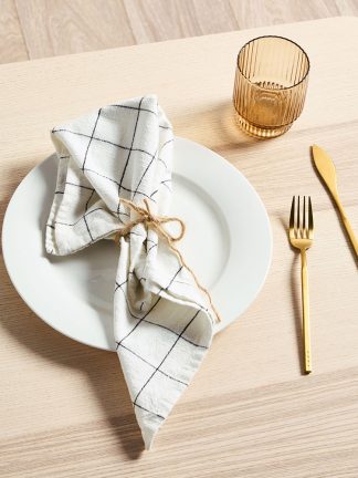 Table Linen & Napery