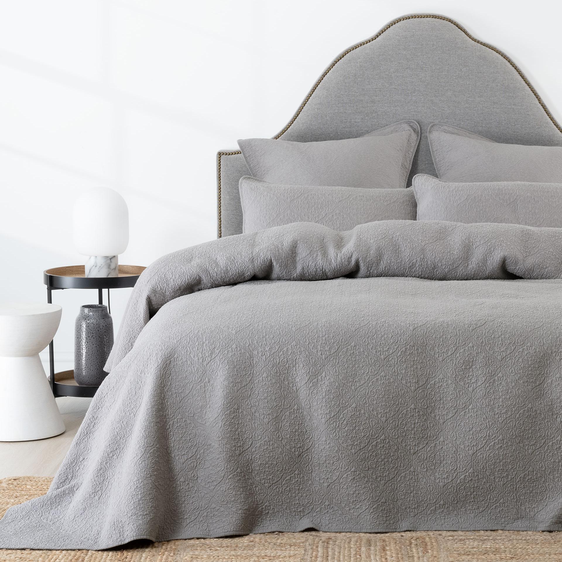 Linen House Quilt Set Lilou Grey