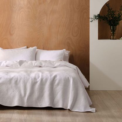 Linen House Manon Quilt Set White