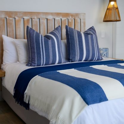 Throw Melody Mariner Midnight