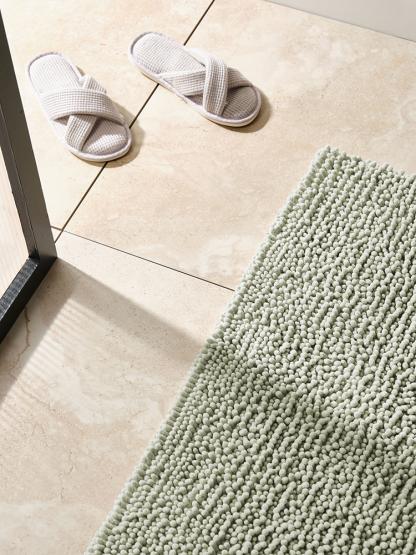 Linen House Reed Toggle Bathmats - Image 2