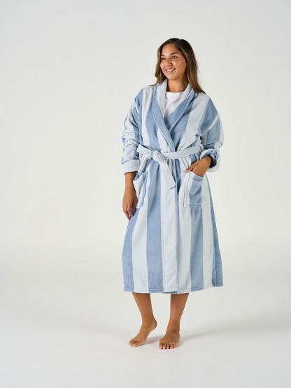 Linen House Ocean City Cornflower Bathrobe - Image 2