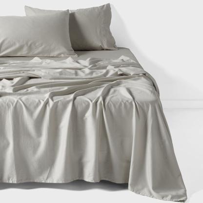 Linen House Surf Wash 400 Thread Count Flat Sheets - Image 2