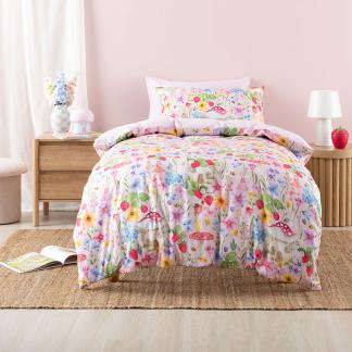 Strawberry Meadow Duvet Cover Set